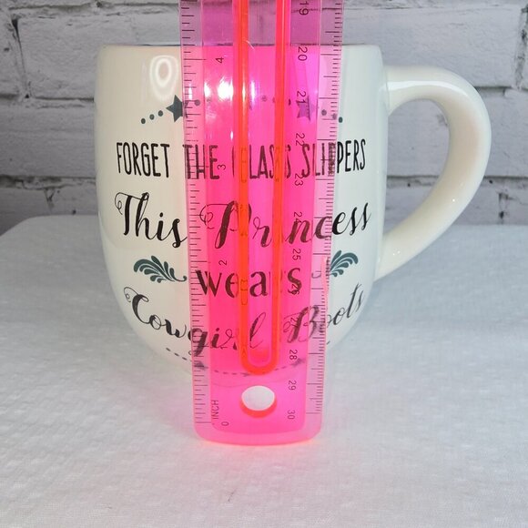 NOVELTY MUG "FORGET THE GLASS SLIPPERS, THIS PRINCESS WEARS BOOTS" - Picture 4 of 5